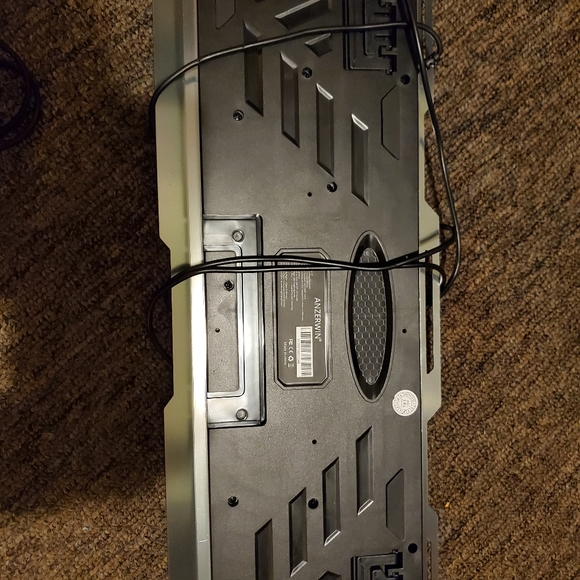 New Color Changing Gaming Keyboard and Mouse Combo with LED Backlit - Picture 4 of 6